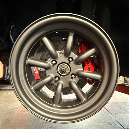 Brembo BBK - 305mm vented discs